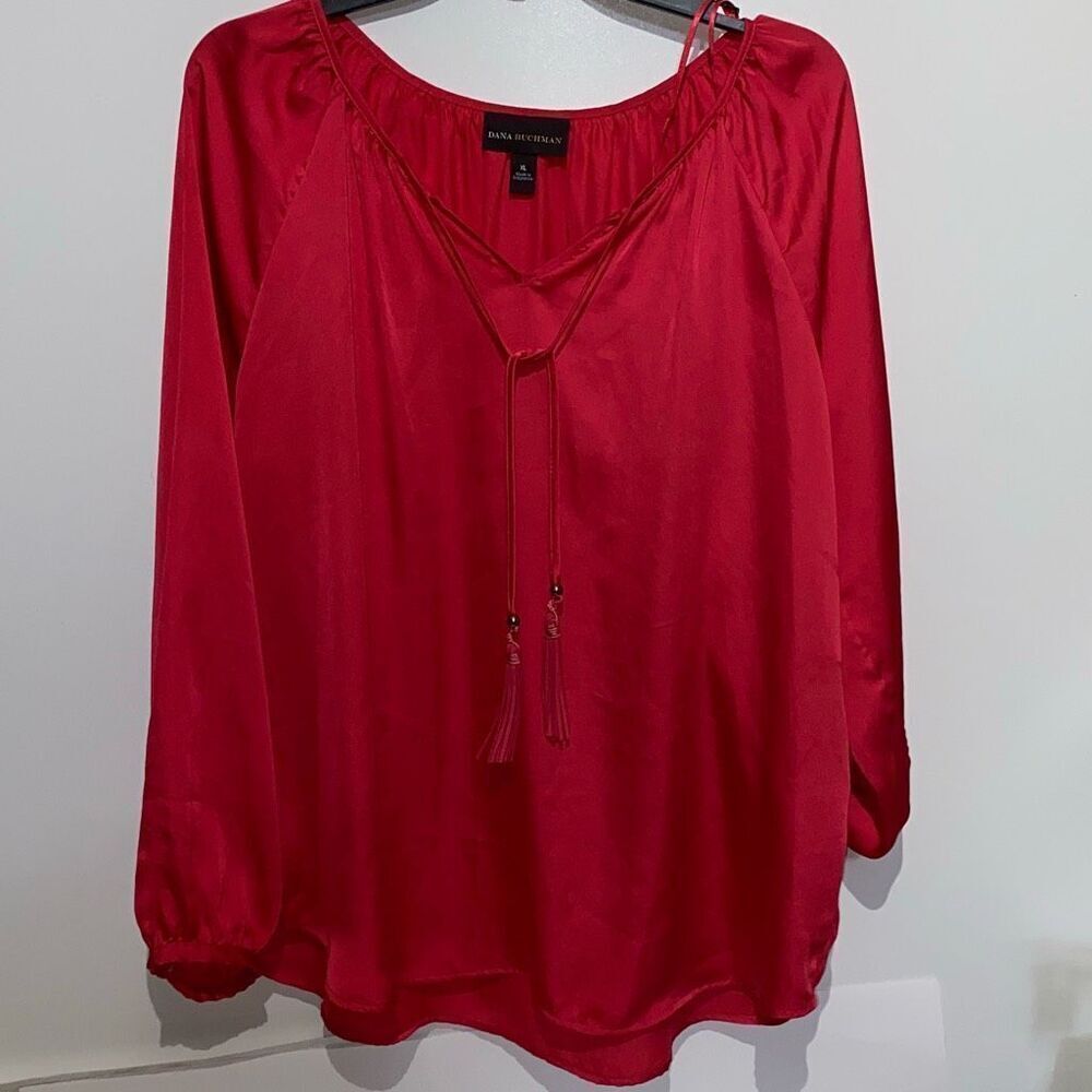 Dana Buchman Red Satin Blouse XL Long Roll-Tab Sleeve Tie Front Tassel Top‎